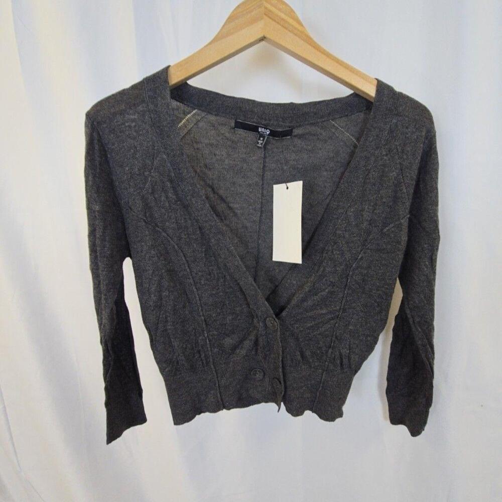 UNIQ Sweater Cardigan Womens Medium Gray V Neck Button Front Lightweight Knit